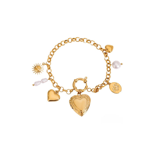 Gold heart sun, and pearl charms, 18cm chain length.