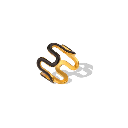 Black wavy band ring with unique design and sleek enamel.